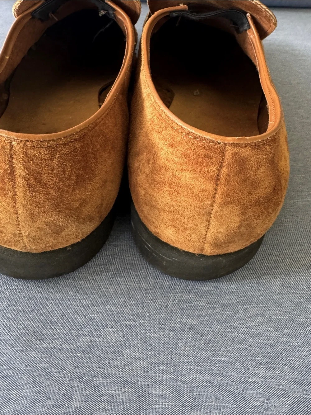 Vintage Hush Puppies Mens Tan Brown Suede Slip On Penny Loafers Made in USA 10.5